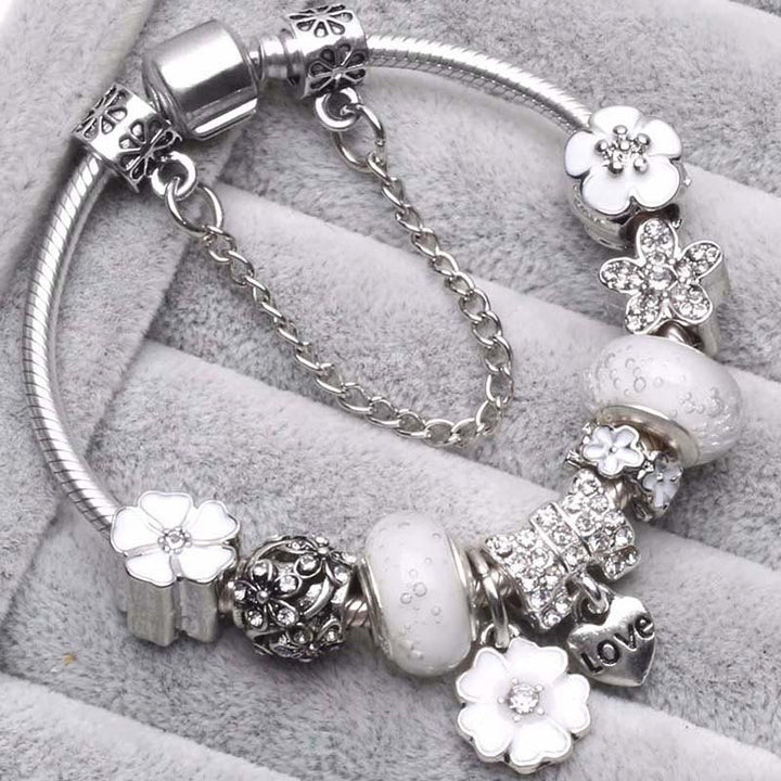 Echoarchiv | Pfirsichblüten Charme Armband