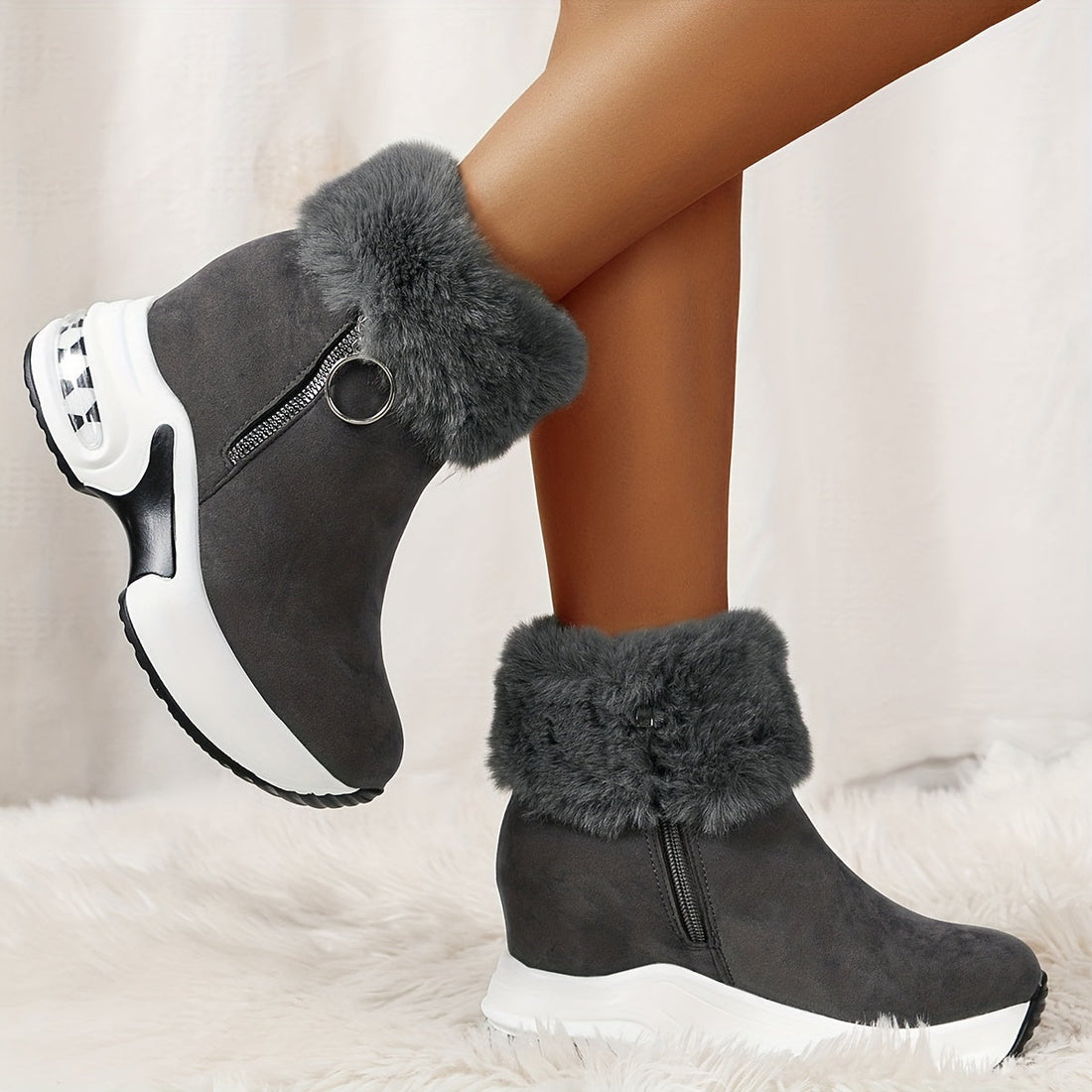 Komfortable Stiefel mit Seitenreißverschluss – Lioré