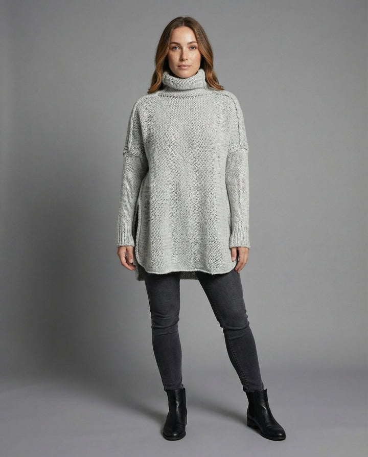 Langer Kuscheliger Strickpullover | Echoarchiv