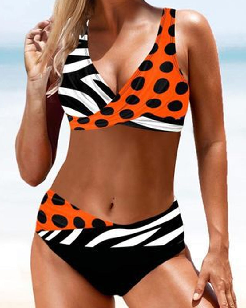Echoarchiv | Gestreifter Bikini