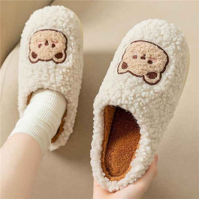 Flauschige Tierpantoffeln