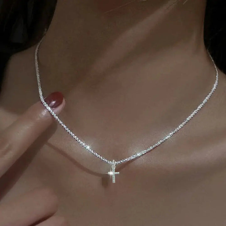 Echoarchiv | Sterling Silber Kreuz Zirkonia Halskette für Damen
