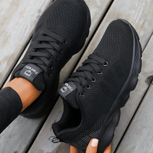 Echoarchiv | Sneakers Sportliche Schnürsneaker mit Rutschfester Sohle
