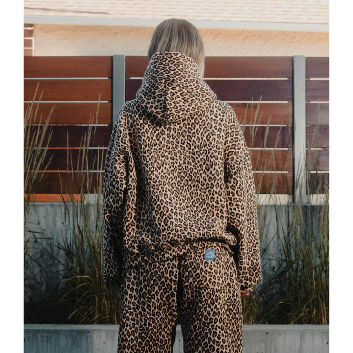Echoarchiv | Trendy Leoparden Trainingsanzug