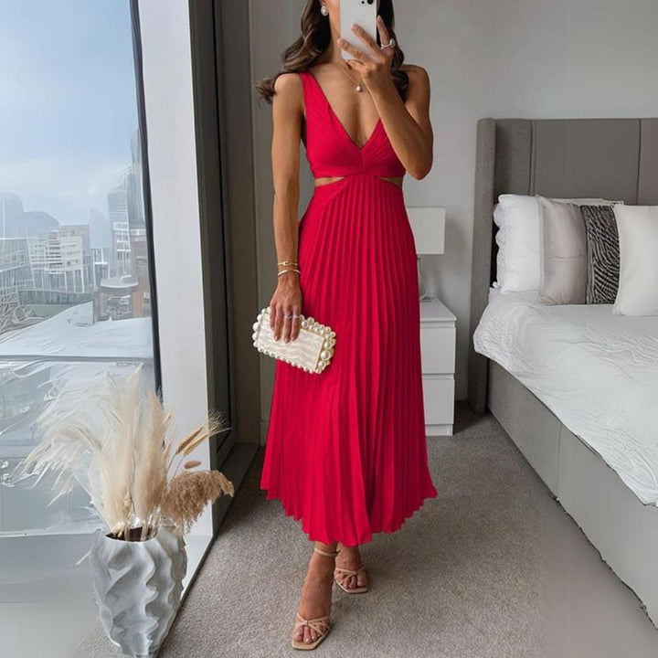 Echoarchiv | Midi Kleid Ärmellos V-Ausschnitt Twist Front & Cut Out Detail Plissierter Rock