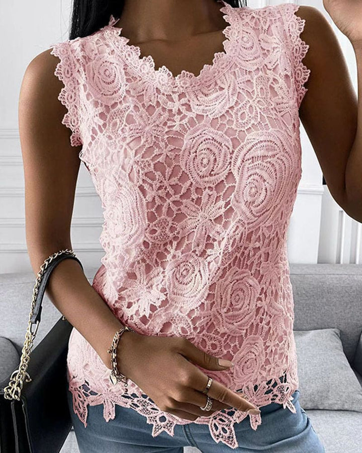 Echoarchiv | Elegante Bluse in Einer Einfarbigen Farbe mit Spitze