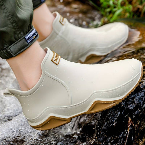 Echoarchiv | Moderne Orthopädische Gummistiefel