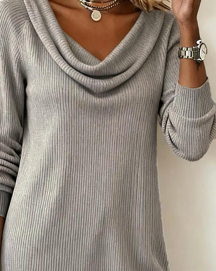 Geschnittenes Kleid mit Langen Ärmeln und Kuschelkragen – Lunéa