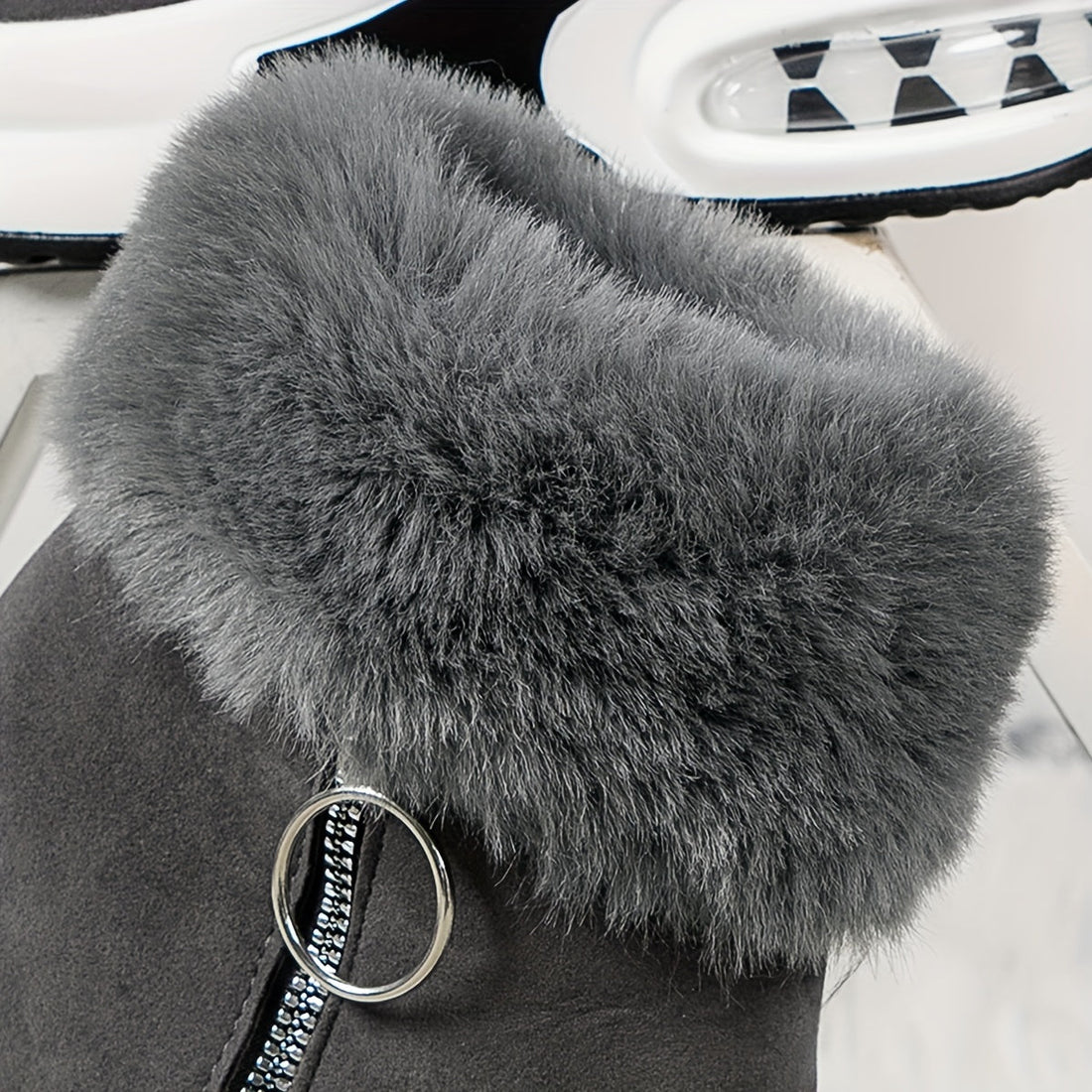 Komfortable Stiefel mit Seitenreißverschluss – Lioré