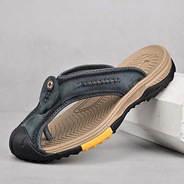 Echoarchiv | Flip Flops mit Zehenschutz Titan Wardrobe