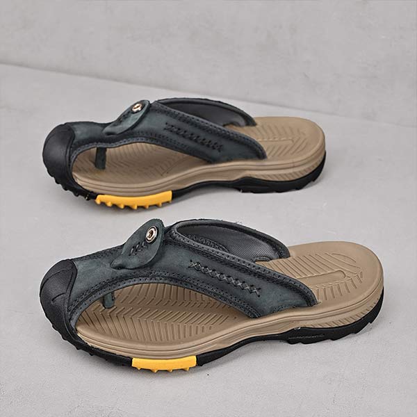 Echoarchiv | Flip Flops mit Zehenschutz Titan Wardrobe