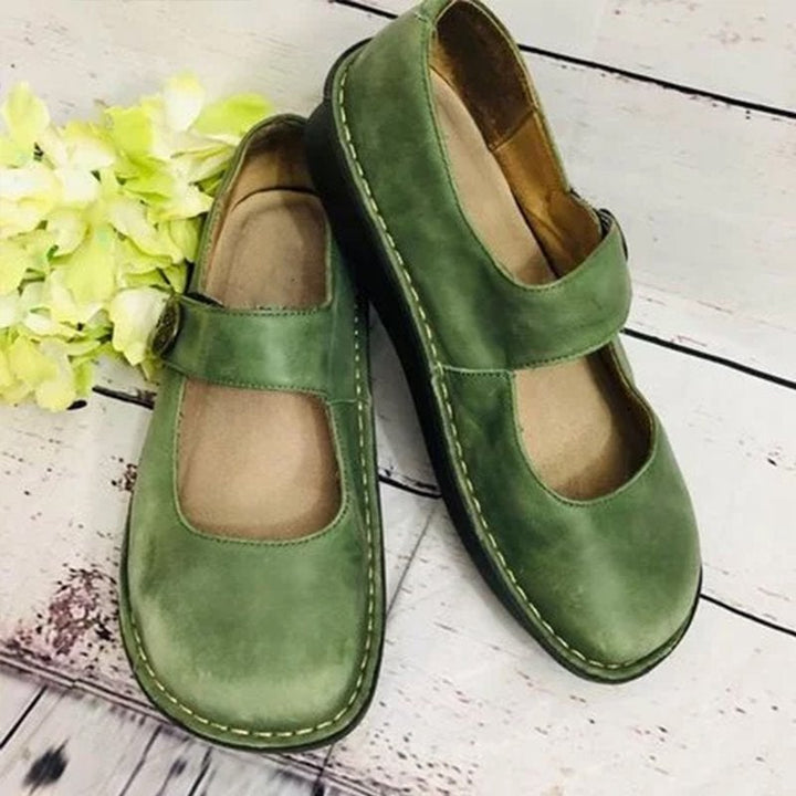 Echoarchiv | Elegante Damenschuhe mit Dekorationen