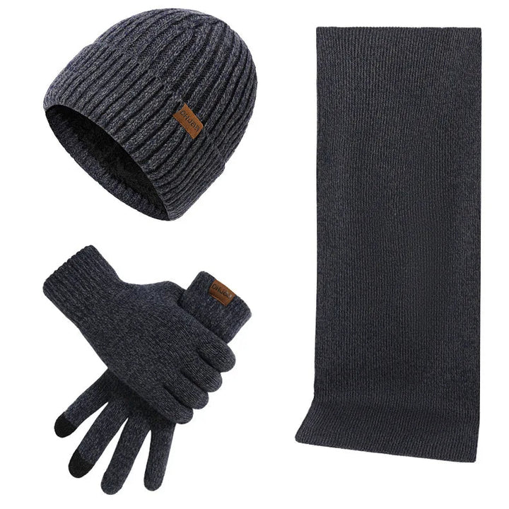 Echoarchiv - Lässiges Winterset mit Mütze, Schal und Handschuhen für Männer