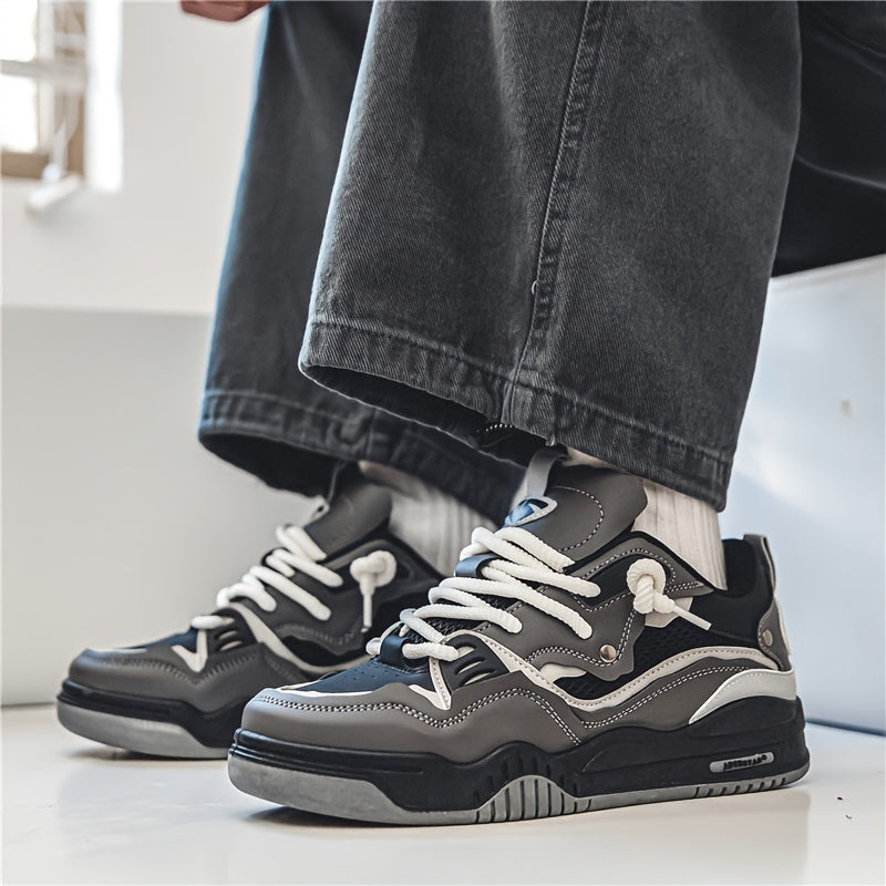 Echoarchiv | Sportliche Turnschuhe