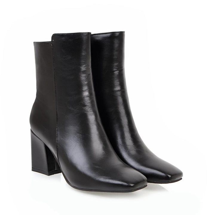 Stiefeletten mit hohem Absatz