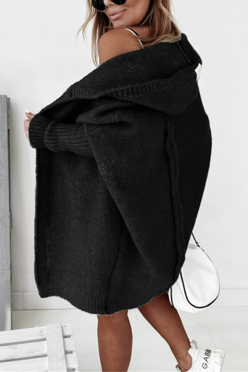 Oversized Strickcardigan mit Kapuze – Veloura