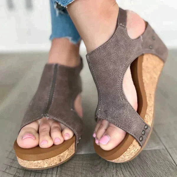 Echoarchiv | Orthopädische Damen Sandalen Im Ergonomischen Design