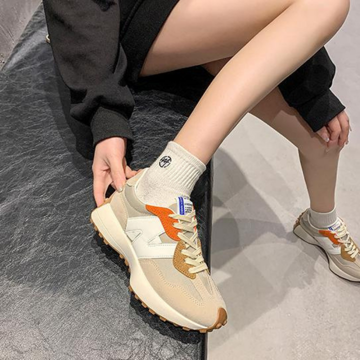 Echoarchiv | Schicke Sportschuhe für Damen