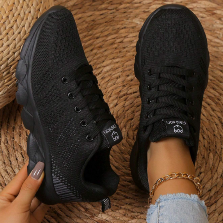 Echoarchiv | Sneakers Sportliche Schnürsneaker mit Rutschfester Sohle