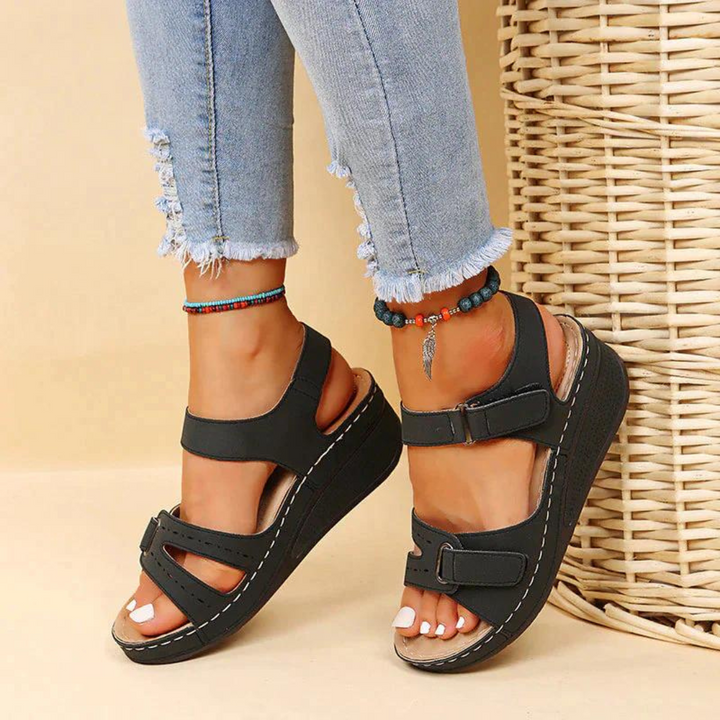 Echoarchiv | Orthopädische Sandalen | Bequeme und stützende Damensandalen