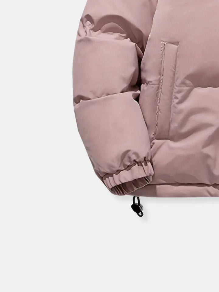 Echoarchiv | Warme Reißverschluss Winterjacke Komfort und Stil für Kalte Tage