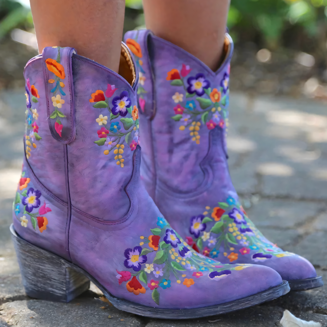 Echoarchiv | Wetterbeständige Vintage Cowgirl-Stiefel
