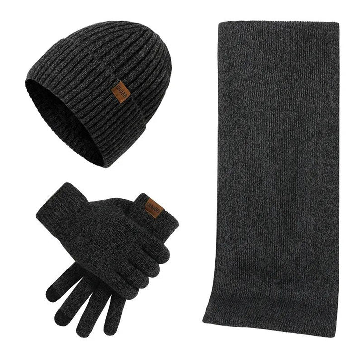 Echoarchiv - Lässiges Winterset mit Mütze, Schal und Handschuhen für Männer