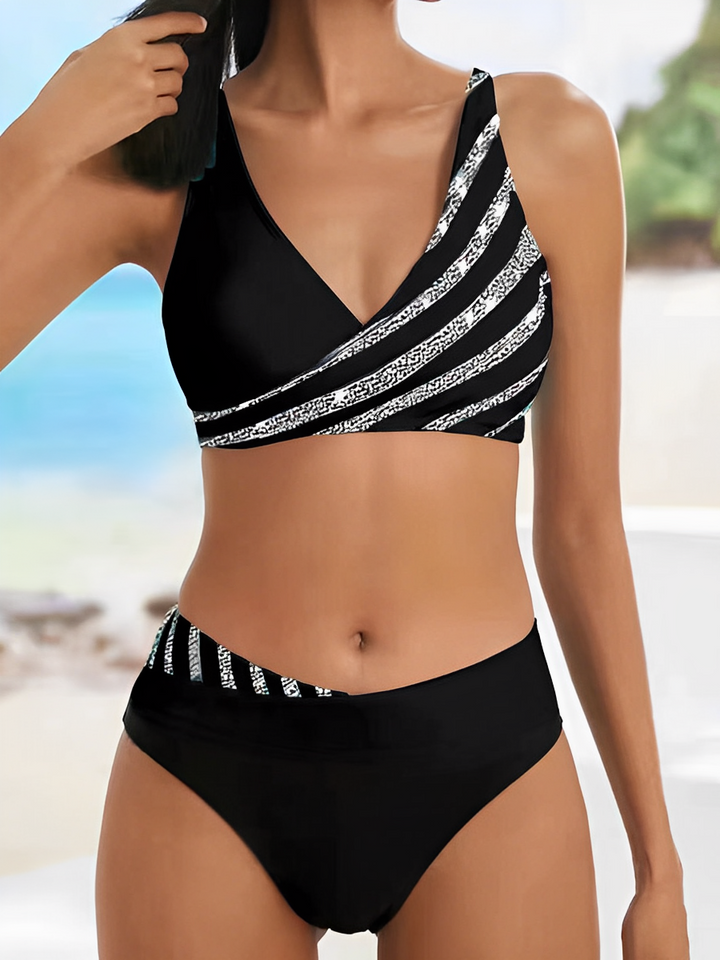 Echoarchiv | Bikini Sommer Gestreift Luxus