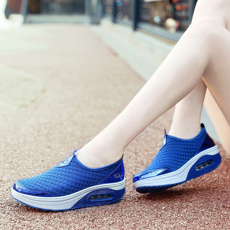 Damen nan komfortabler Schlupf-Keil-Sneaker mit luftgefedertem Plateau und atmungsaktivem Wabenmesh Echo Archiv