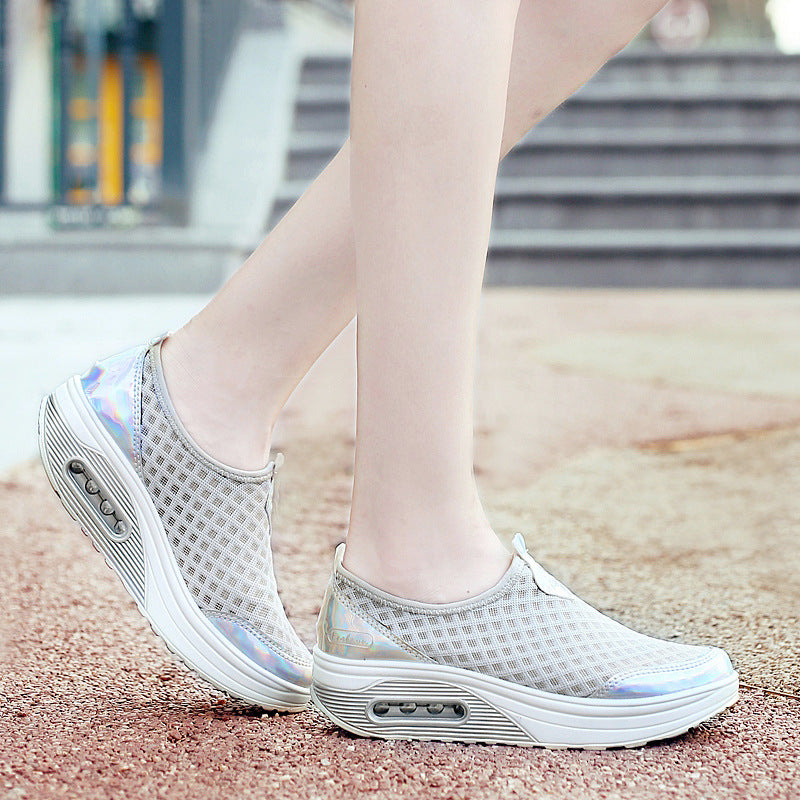 Damen nan komfortabler Schlupf-Keil-Sneaker mit luftgefedertem Plateau und atmungsaktivem Wabenmesh Echo Archiv