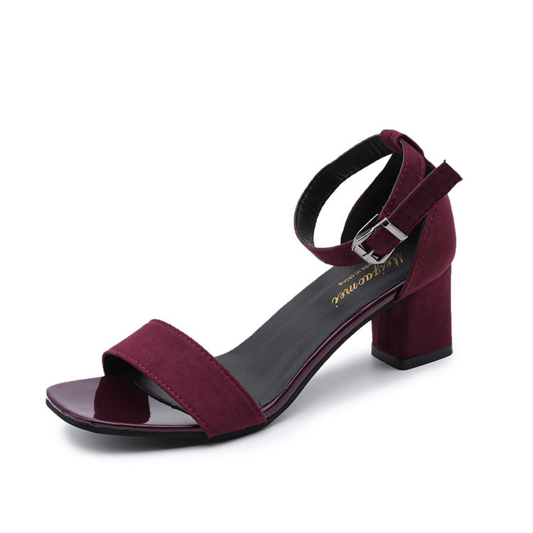 Damen eleganter Riemchen-Sandaletten mit robustem Blockabsatz und verstellbarem Fesselriemen Echoarchiv