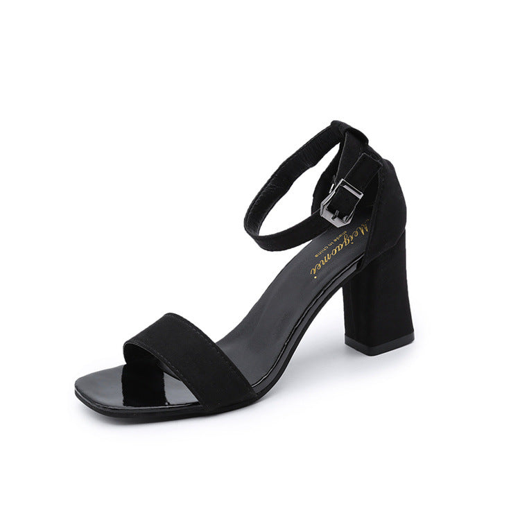 Damen eleganter Riemchen-Sandaletten mit robustem Blockabsatz und verstellbarem Fesselriemen Echoarchiv