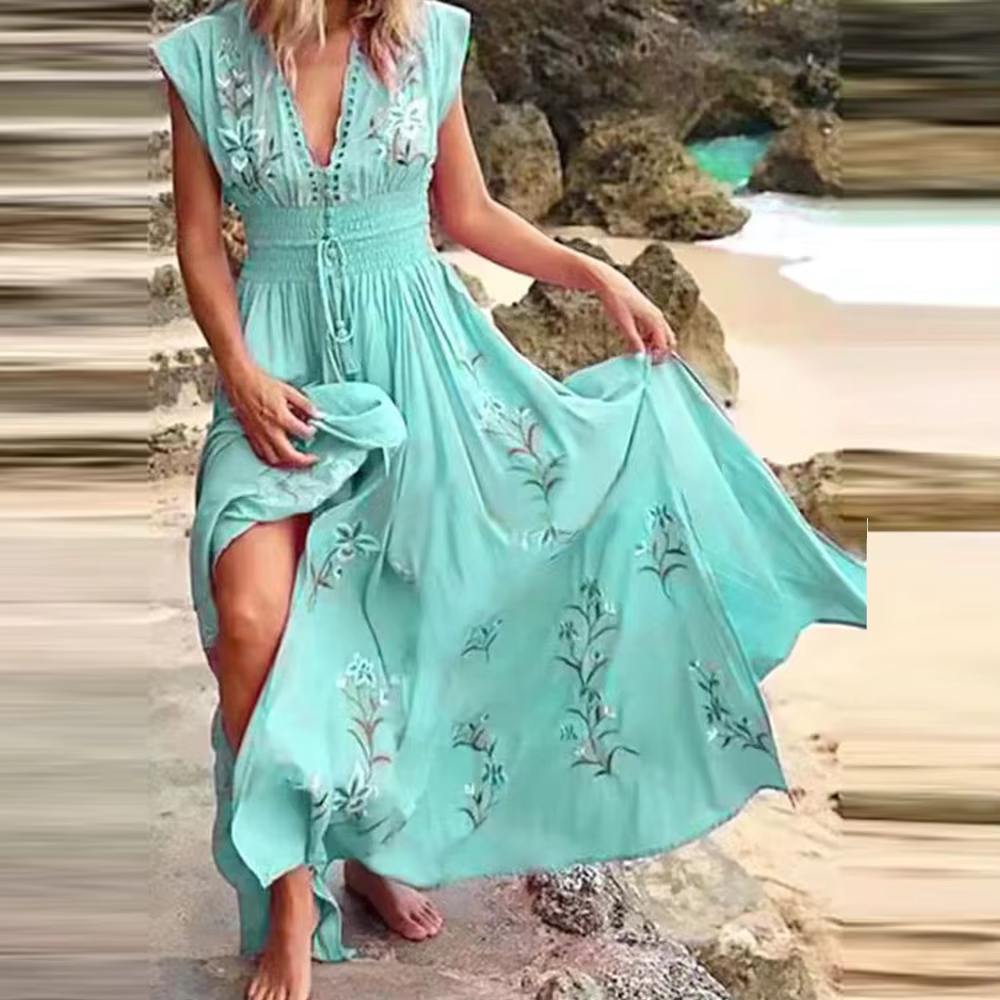 Echoarchiv | Boho Kleid mit Stickereien für Einen Traumhaften Sommerlook