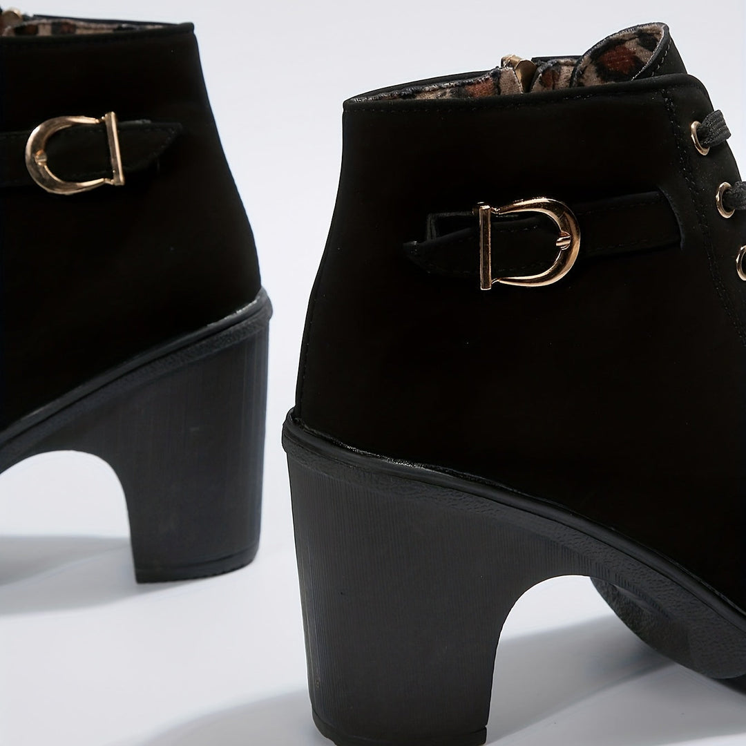 Stylische Ankle Boots – Varelle