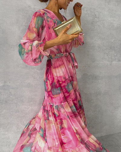 Echoarchiv | Elegantes Kleid mit Print und Plissiertem Rock