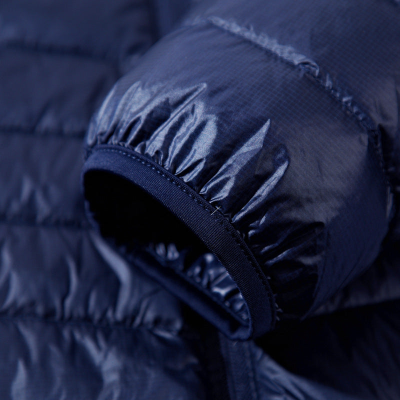 Herren leichte Daunenjacke mit abnehmbarer Kapuze und wasserabweisendem Material Echoarchiv