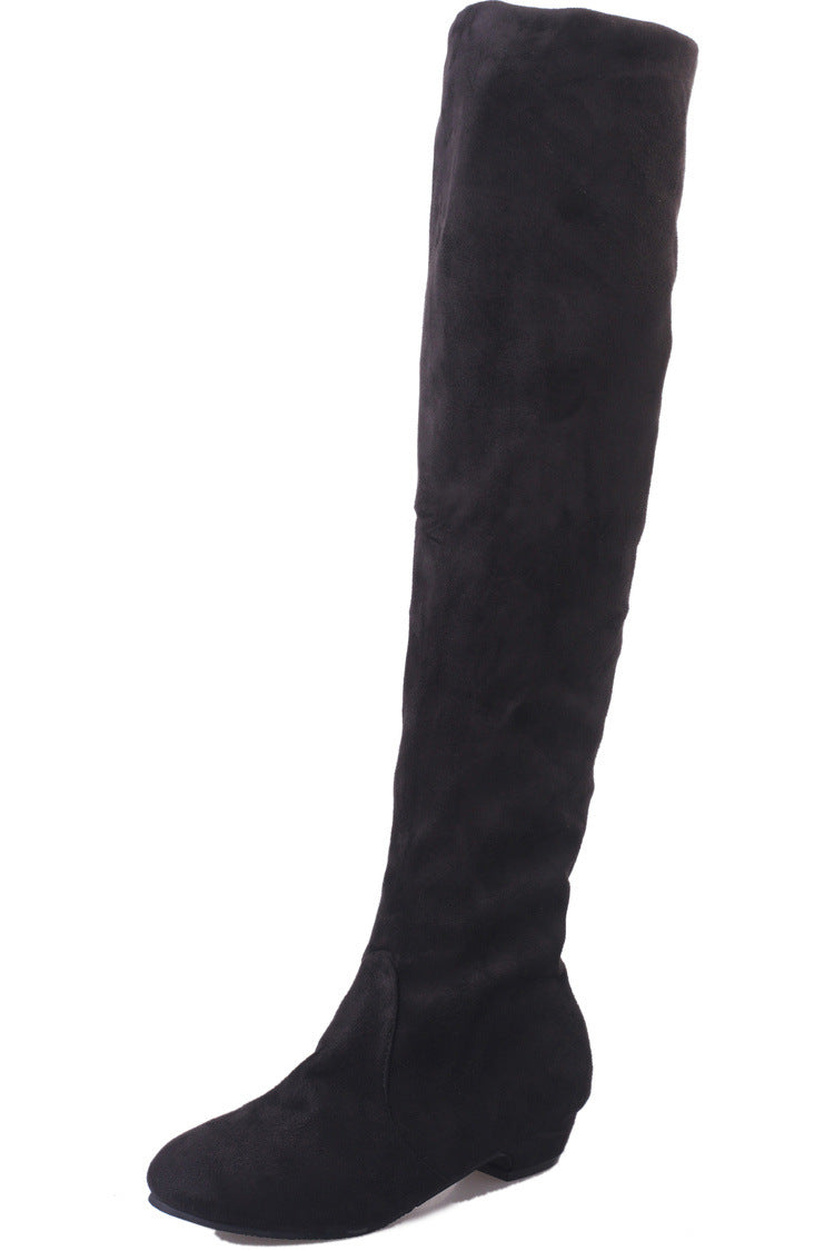 Damen Overknee-Stiefel mit weichem Veloursfinish, flachem Keilabsatz und stretchigem Schaft – Lioré