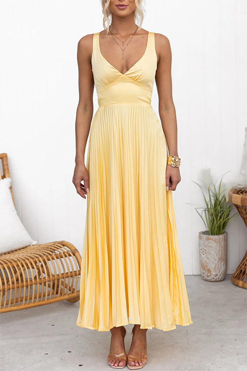 Echoarchiv | V-Ausschnitt Rückenausschnitt Cut-Out Falten Maxi Cami Kleid