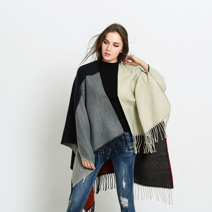 Damen Wendbarer Capeponcho im Blockstreifen-Look mit Fransen Echo Archiv