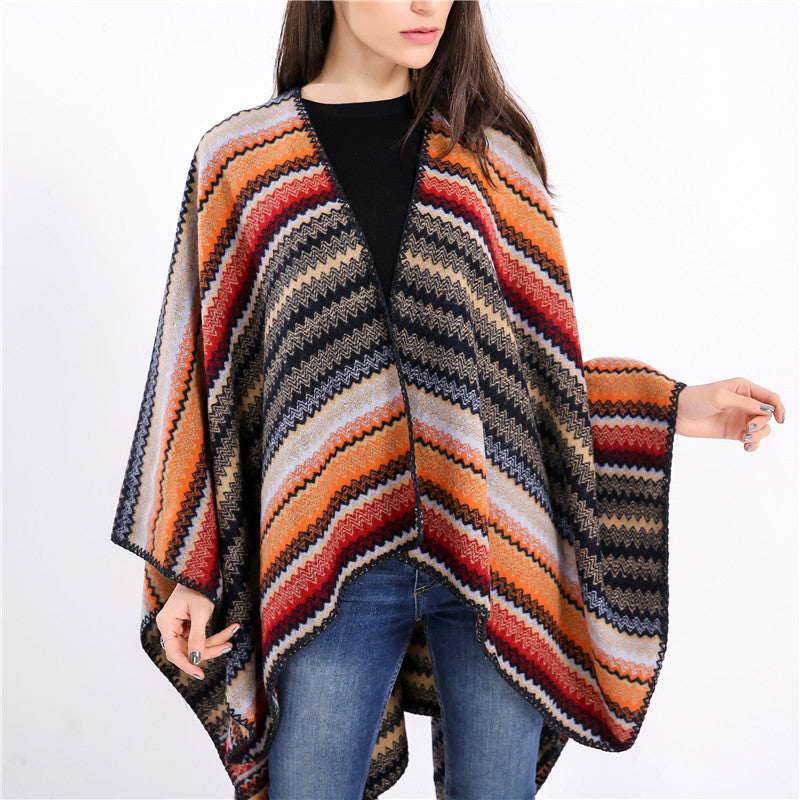 Damen Oversize-Strickruana im Jacquard‑Zickzack mit gehäkelter Kante – Veloura