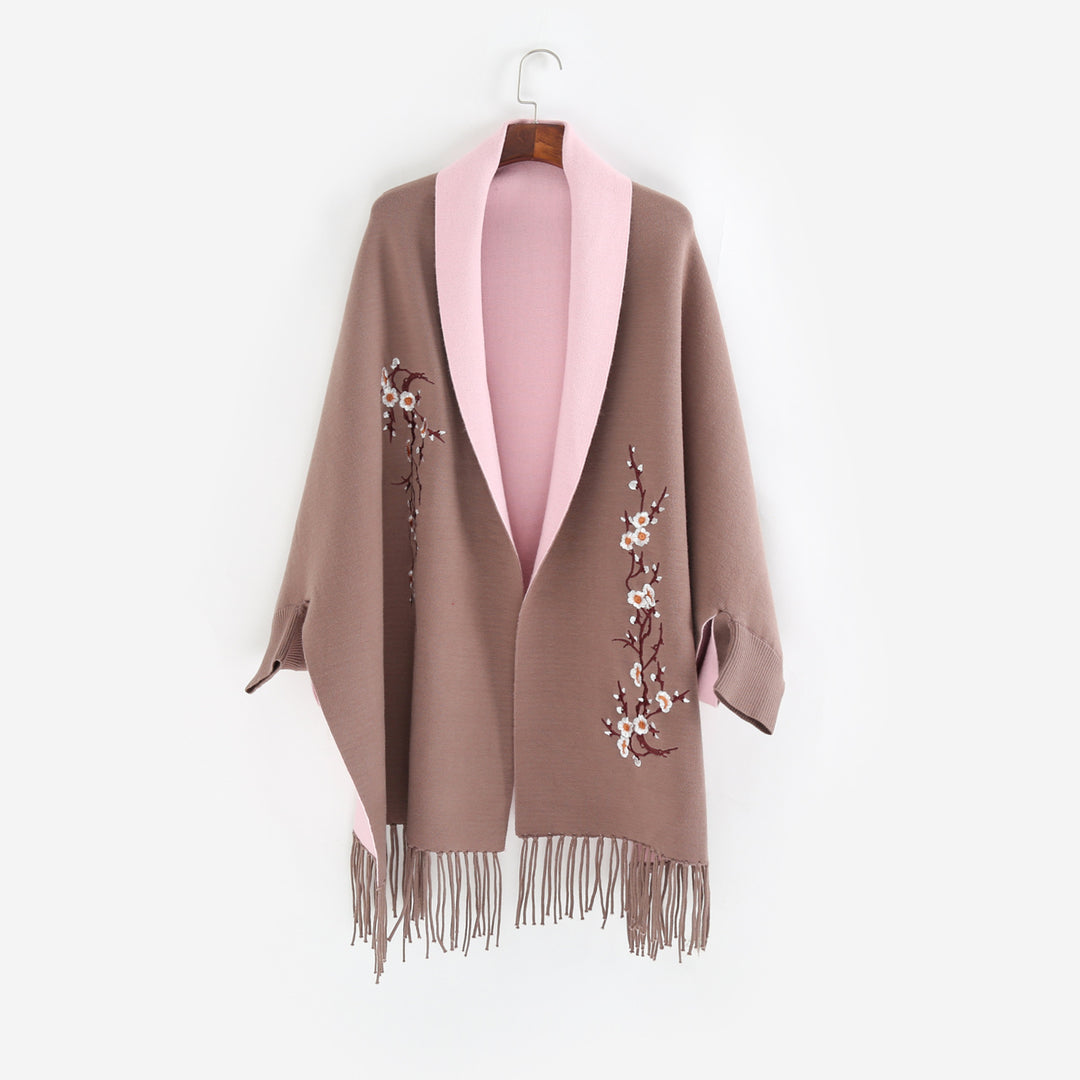 Damen Reversible Strick-Ruana mit Blumenstickerei und Fransensaum Echo Archiv