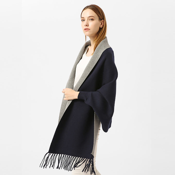Damen Oversize-Wendecape mit Schalkragen und Fransensaum Echo Archiv