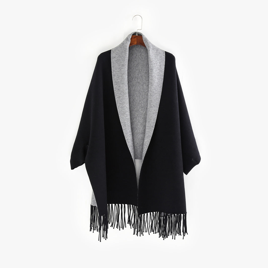 Damen Oversize-Wendecape mit Schalkragen und Fransensaum Echo Archiv