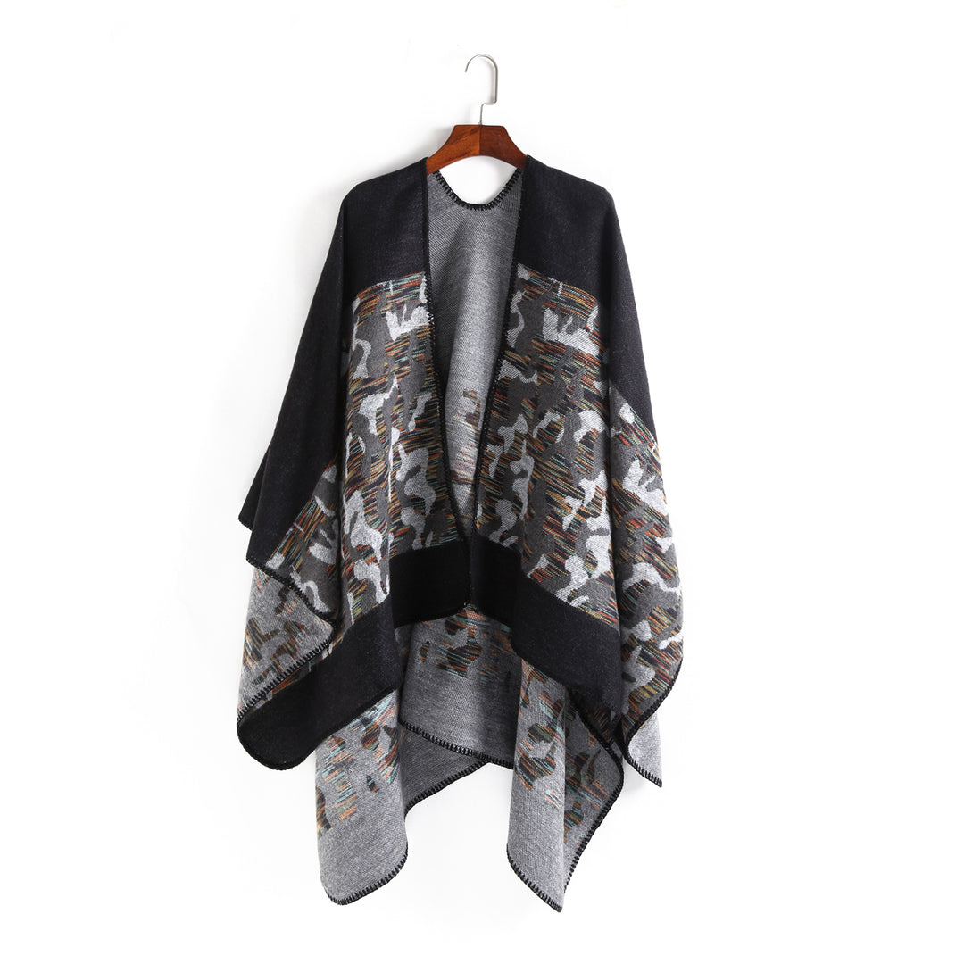 Damen Oversize-Ruana-Umhang aus Wollmix mit geometrischem Jacquardbesatz – Montévia