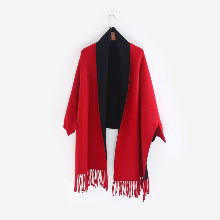 Damen Oversize-Wendecape mit Schalkragen und Fransensaum Echo Archiv