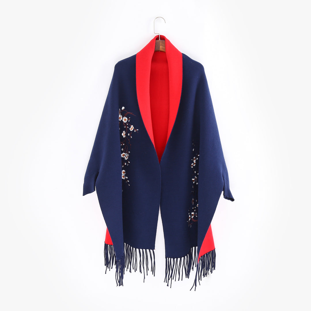 Damen Reversible Strick-Ruana mit Blumenstickerei und Fransensaum Echo Archiv