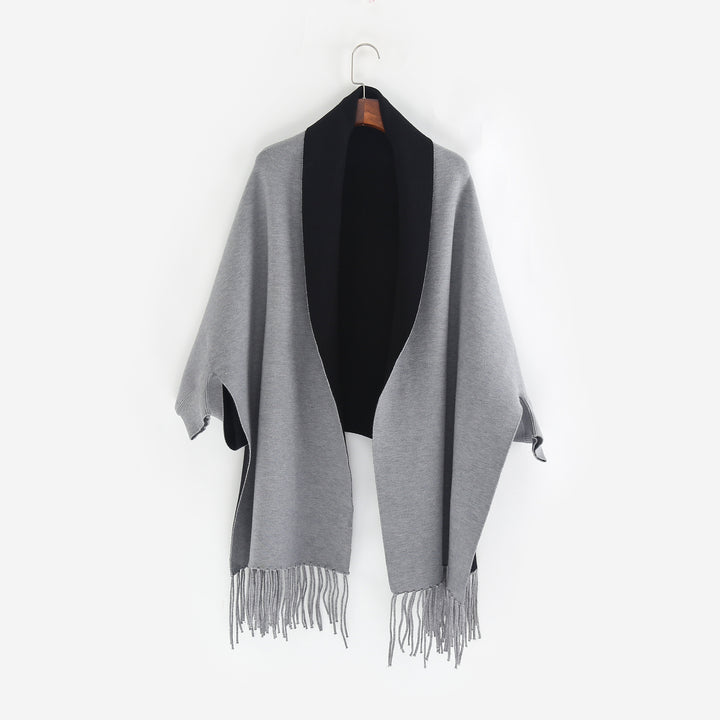 Damen Oversize-Wendecape mit Schalkragen und Fransensaum Echo Archiv