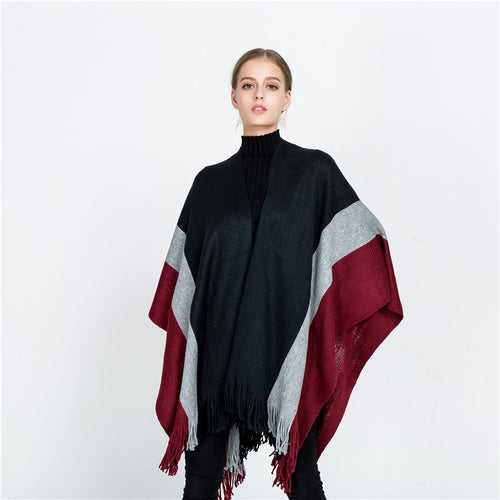 Damen Oversize‑Strickruana mit V‑Ausschnitt, offenem Fall und Fransensaum Echo Archiv