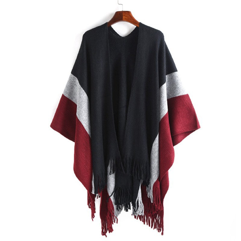 Damen Oversize‑Strickruana mit V‑Ausschnitt, offenem Fall und Fransensaum Echo Archiv
