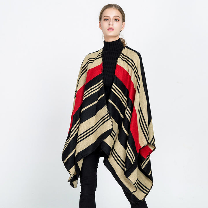Damen Oversize‑Ruana‑Überwurf mit gestreiftem Jacquard und Zierstichkante – Avérine